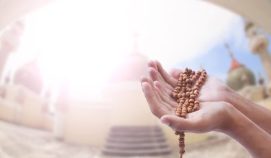 Teravih namazı nasıl kılınır, kaç rekat?