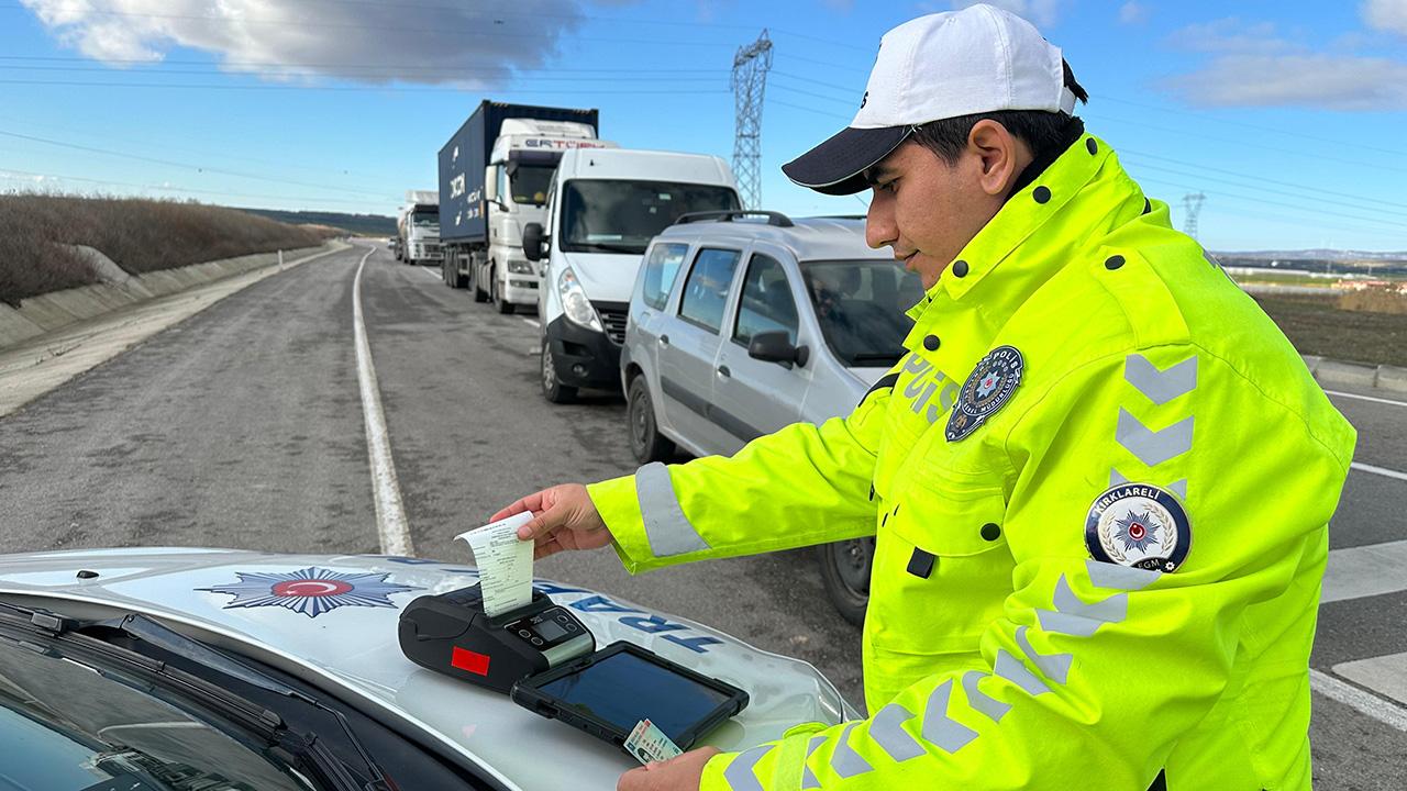 Bir haftada 2,2 milyondan fazla araç denetlendi